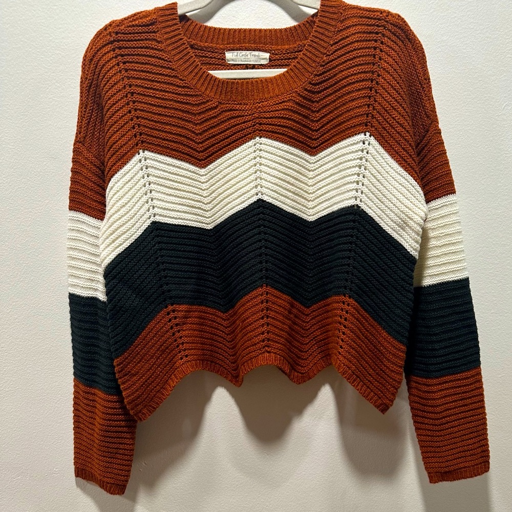 Full Circle Trends Chevron Chunky Eyelet Knit Cropped Sweater Women’s size Large